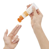 Εφαρμογή της Vichy Capital Soleil Anti-Dark Spots SPF50 στο πρόσωπο