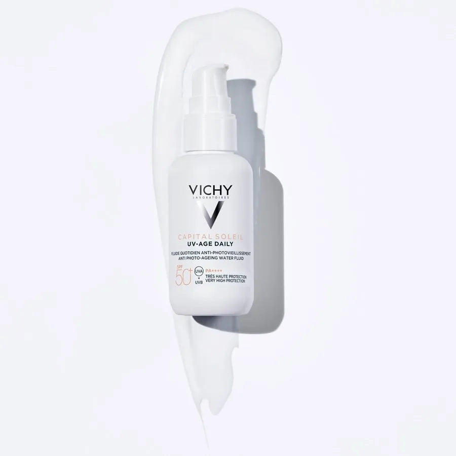 Υφή του Vichy Capital Soleil UV-Age Daily SPF50 με εφέ flatlay