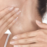 Εφαρμογή Vichy Neovadiol Phytosculpt στο λαιμό