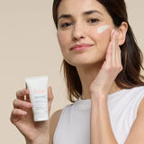 Avene Cleanance μάσκα καθαρισμού εφαρμογή στο πρόσωπο